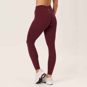 CSB Serenity Maroon Wine Burgundy Invisible Scrunch Gym Training Leggings